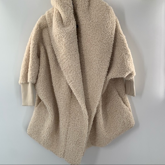 Angie Jackets & Blazers - Angie Oversized Sherpa Fleece Teddy Jacket Wrap Women’s Size M